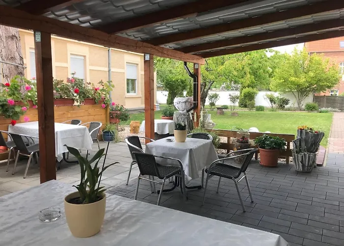 Pensionlien * Koethen (Anhalt)