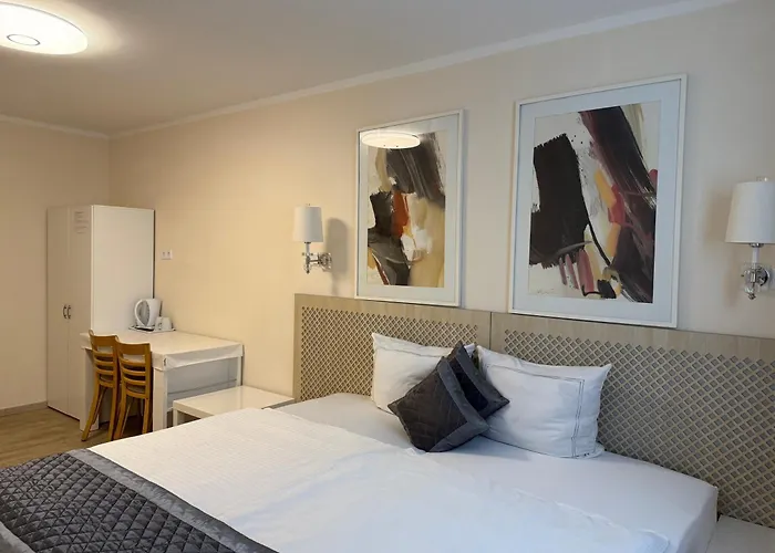 Pensionlien * Koethen (Anhalt)